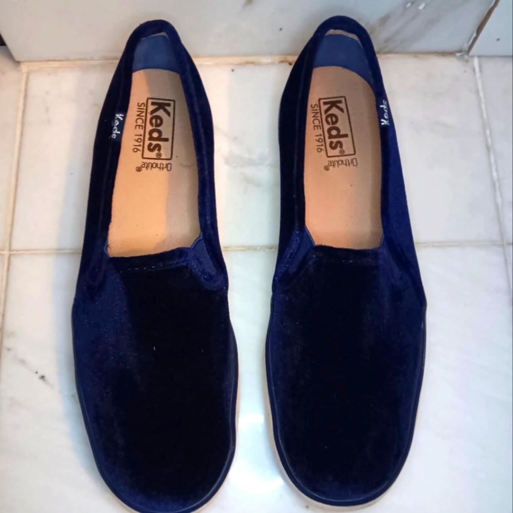 Keds Celebrations Dark Blue Velvet Double Decker Slip-on Sneakers - Picture 3 of 8